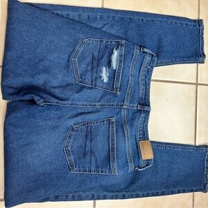 American Eagle mom jeans, size 2 long